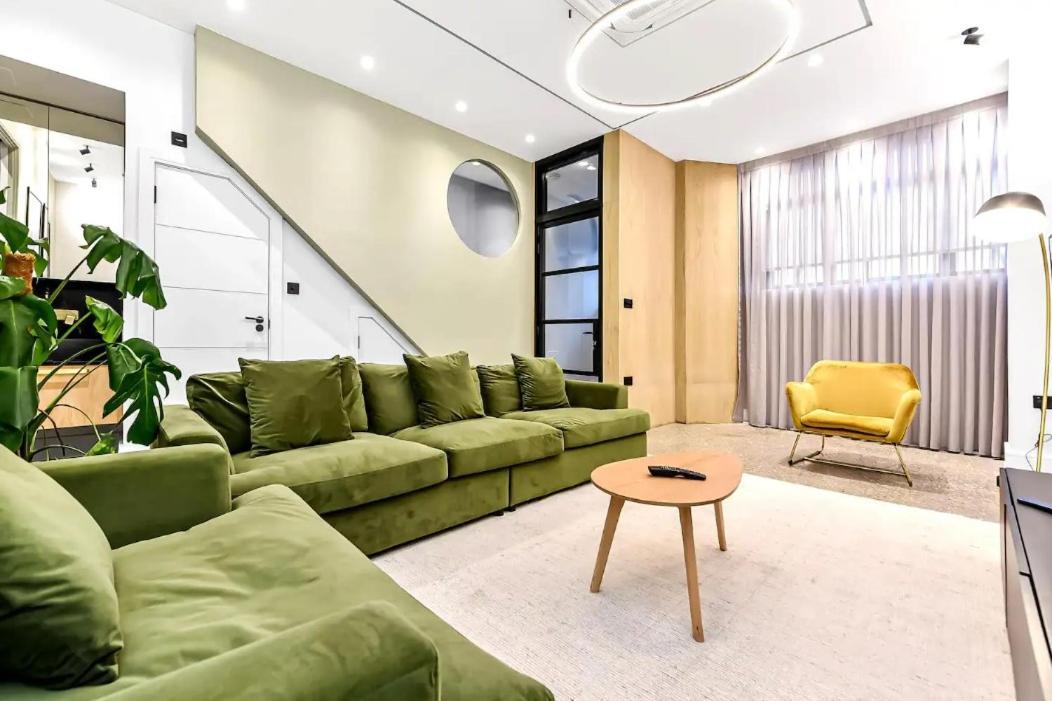 Outstanding 4 Bedroom